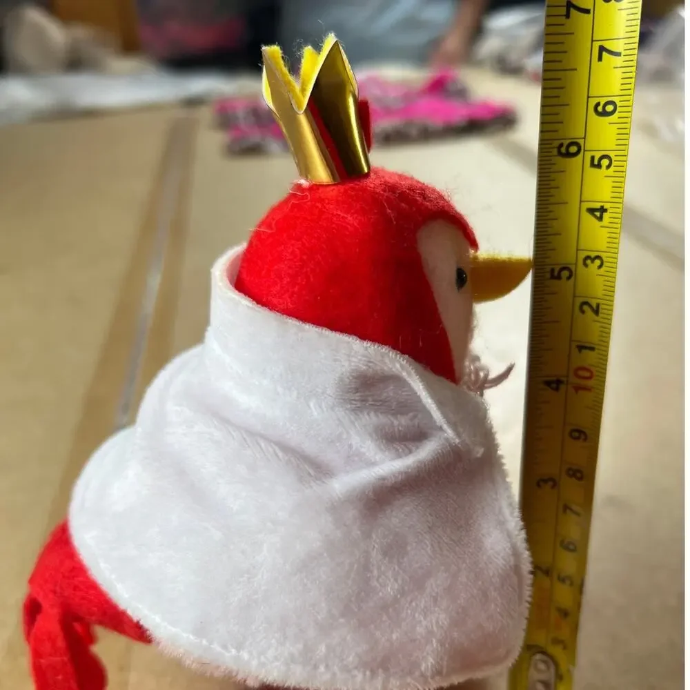 NWT Target Spritz Valentine FEATHERLY FRIENDS “QUEENIE” BIRD Queen of Hearts